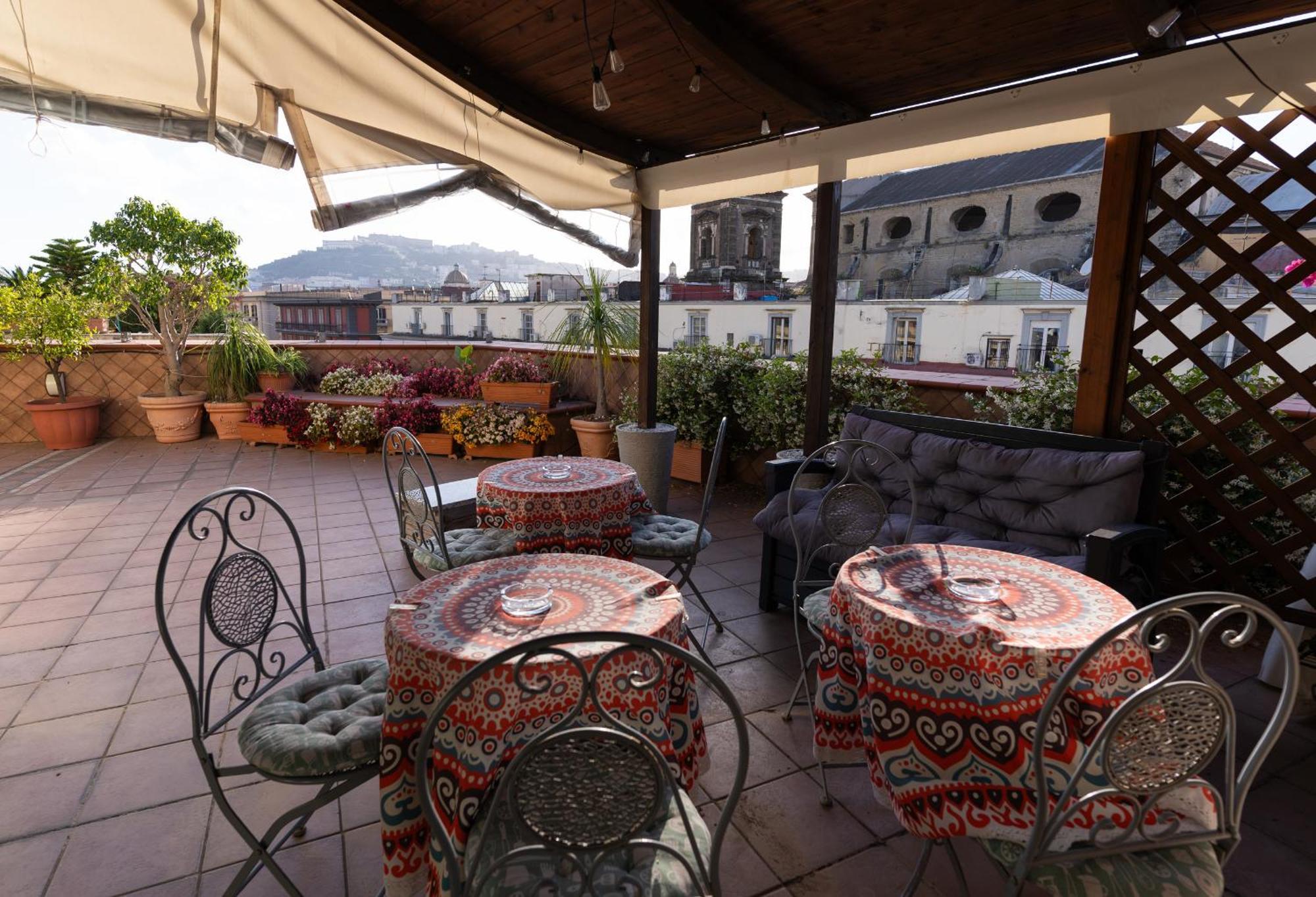 L'Attico Fuggente Hotel Naples Exterior photo